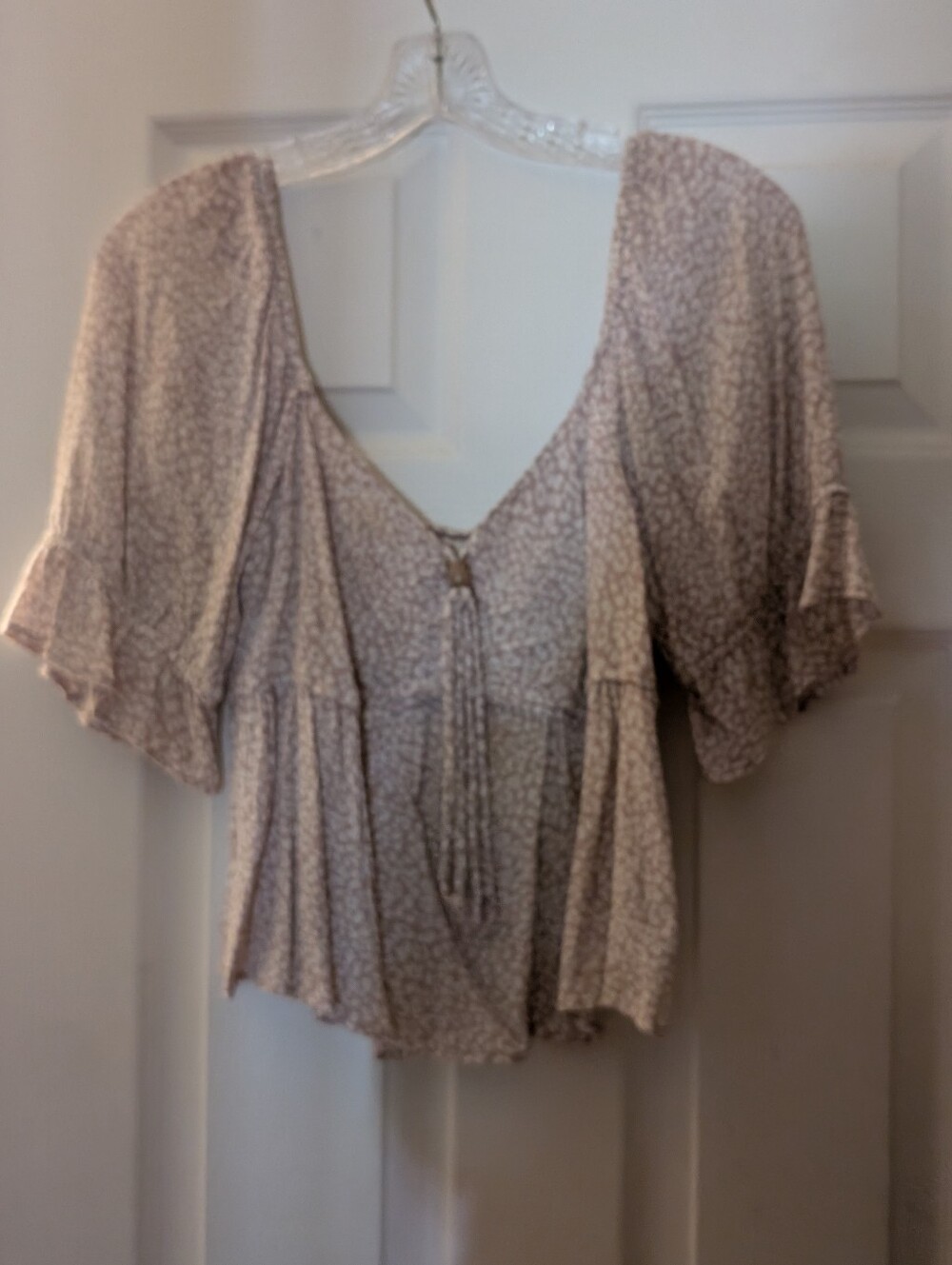 Floral Tie-Front Flutter Sleeve Blouse in Light Beige